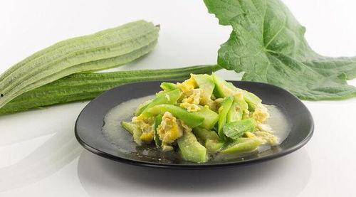 718网站吃瓜,一场吃瓜盛宴背后的网络风云  第2张