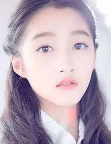 众人吃瓜关晓彤  第3张