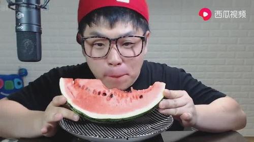 vip吃瓜小哥,娱乐圈幕后风云的神秘推手  第3张