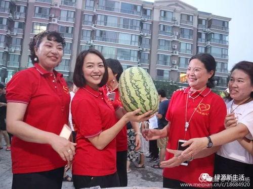 黑马情侣吃瓜总结,甜蜜背后的那些事儿  第3张
