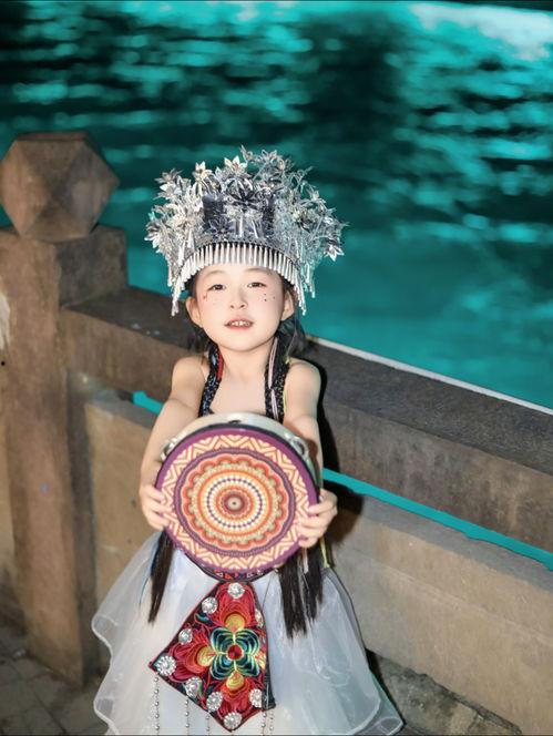 苗疆女孩吃瓜,一场独特的味蕾之旅