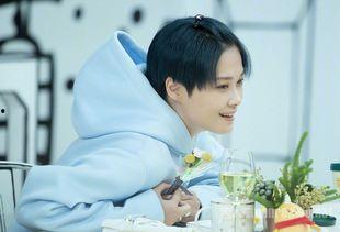 旗袍阿姨吃瓜,旗袍阿姨的瓜田奇遇记