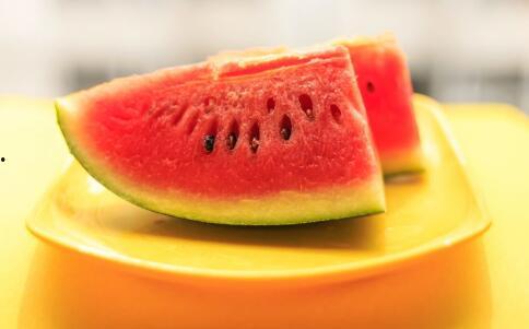 夏天没有瓜吃西瓜,西瓜盛宴，解暑良品  第2张