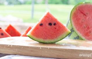 吃瓜餐桌,揭秘娱乐圈背后的故事与真相  第1张