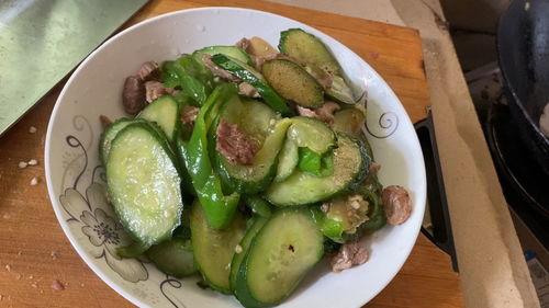 瓜花怎么炒着吃,家常美味新尝试